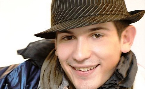 PIERDAVIDE CARONE SCELTO DA FRANCO BATTIATO PER APRIRE I SUOI CONCERTI