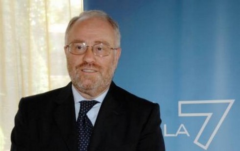 GIOVANNI STELLA SU SANTORO: “E’ FACILE CHIEDERE LIBERTA’ COI SOLDI DEGLI ALTRI. MICHELE HA BISOGNO DI UN NEMICO E SE NON LO TROVA LO CERCA NEL PROPRIO EDITORE”.