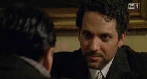 ASCOLTI TV DI LUNEDI 29 AGOSTO 2011: BASTA IL 15.15% A BEPPE FIORELLO PER VINCERE LA SERATA. RAI2 E WILD (11.23%) SUPERANO CANALE5 FERMA AL 10.08%