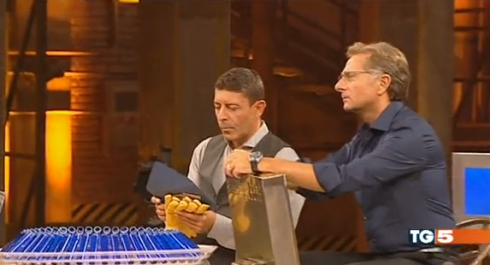 AVANTI UN ALTRO: PRIME IMMAGINI DELLO STUDIO (FOTOGALLERY)