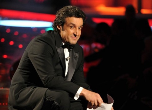 BOOM! FLAVIO INSINNA VERSO IL PRESERALE DI CANALE5. PER SCOTTI SOLO LE STRENNE?