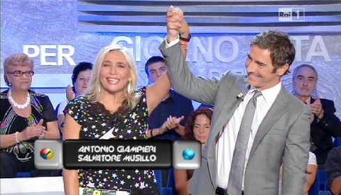 LA VITA IN DIRETTA: MARA VENIER STRINGE FORTE UN LIORNI EMOZIONATO AL DEBUTTO. QUASI ASSENTE LA CRONACA NERA