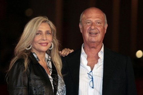 MARA VENIER A DM: NON MI VEDETE A LA VITA IN DIRETTA PERCHE’ HANNO OPERATO MIO MARITO. IL MIO POSTO E’ ACCANTO A LUI.