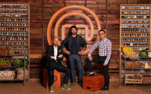 MASTERCHEF, LA GRANDE SCOMMESSA DI CIELO. E DURANTE LA PRESENTAZIONE, LA PADELLA VA IN FIAMME!