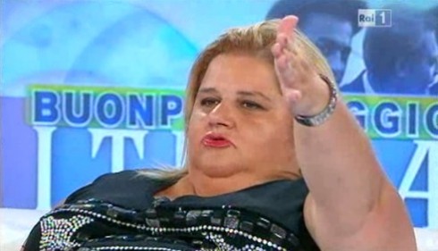 LA VITA IN DIRETTA PARTE COL ‘BOTTO’: HA UNA NUOVA STAR (E DM UN NUOVO MITO)