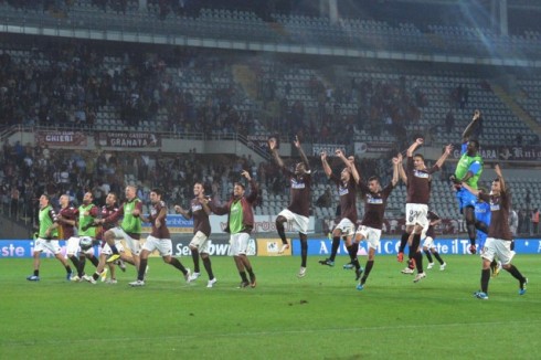 ASCOLTI SATELLITE DI DOMENICA 4 SETTEMBRE 2011: 200.000 SPETTATORI PER TORINO-VARESE. ANCORA IN 430.000 PER BENVENUTI AL SUD