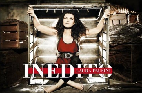 CHIAMBRETTI INFILTRATO TRA I FAN DELLA PAUSINI: STUDIA IL MONDO DI LAURA PER IL MUZIK SHOW