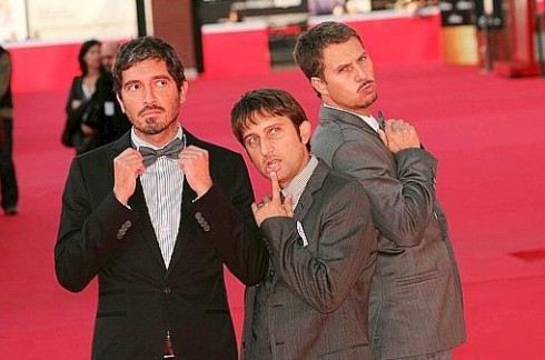 A QUELLI CHE IL CALCIO ARRIVA IL TRIO MEDUSA: “CI DIVERTIREMO MOLTO. GIOCHEREMO DA LIBERI”.