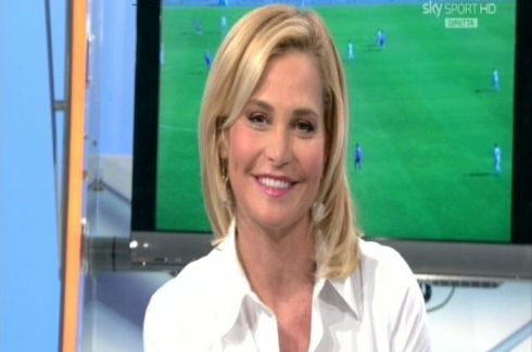 ASCOLTI SATELLITE DI DOMENICA 2 OTTOBRE 2011: RECORD DI SHARE (10.3%) PER JUVE-MILAN CHE BATTE IL ‘LACONIA’ DI CANALE 5. PER ‘SKY IN CAMPO’ CON LA VENTURA 124 MILA SPETTATORI