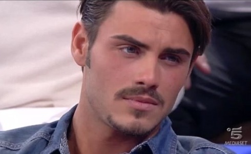 UOMINI E DONNE: FRANCESCO MONTE E CRISTIAN GALLELLA SONO I NUOVI TRONISTI. EMANUELE SI ‘AUTOELIMINA’ DALLA CORSA AL TRONO