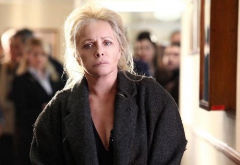 ASCOLTI TV DI MARTEDI 18 OTTOBRE 2011: VINCE LA DONNA CHE RITORNA CON 5.2MLN E IL 18.42%. CROLLA UN AMORE E UNA VENDETTA (13.58%), BATTUTA DA BALLARO’ (15.82%). AVANTI UN ALTRO QUASI AL 20%