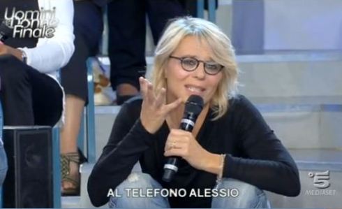 ANCHE UOMINI E DONNE CEDE AI TRUCCHETTI ‘MASSAGGIA’ AUDITEL