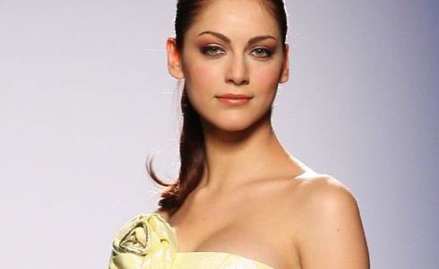 MIRIAM LEONE: DAL NUOVO SPETTACOLO CON ALE E FRANZ AL SOGNO DEL FESTIVAL DI SANREMO