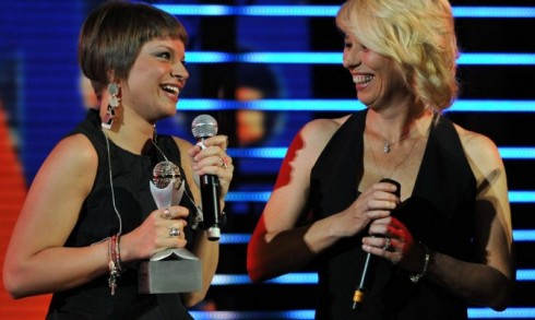 SPECIALE BALLARO’ (CON BLAIR) INFASTIDIRA’ TI LASCIO UNA CANZONE (CON MENGONI) E C’E’ POSTA PER TE (CON AMOROSO E TOTTI)?