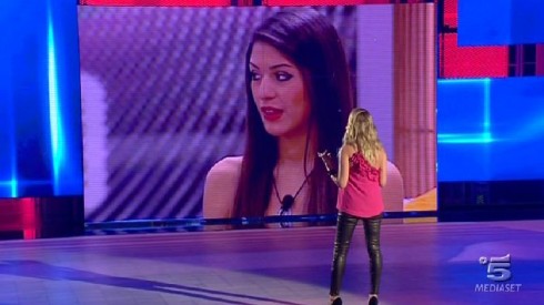 GRANDE FRATELLO 12 E L’INCOGNITA ASCOLTI: STASERA SI SALE O SI SCENDE?