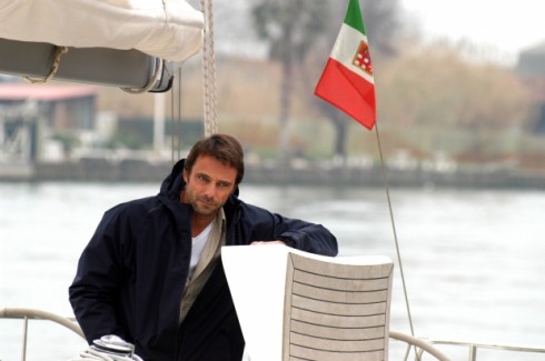 IL TELECOMANDO, LA GUIDA TV DI DM: 2 NOVEMBRE 2011. UN AMORE E UNA VENDETTA CONTRO LA CHAMPIONS