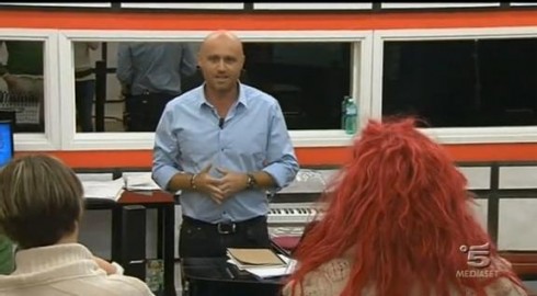 AMICI 11: IL DAYTIME FA ALTRE VITTIME, MA RUDY ZERBI CEDE ALLE ‘SUPPLICHE’