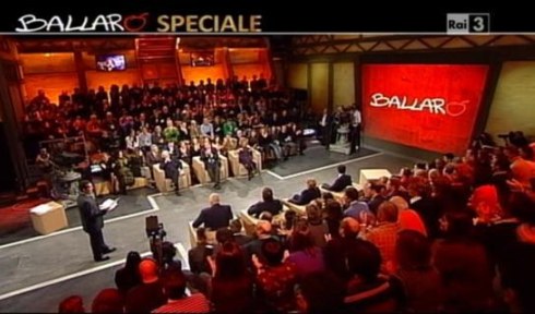 ASCOLTI TV DI SABATO 12 NOVEMBRE 2011: OTTIMO BALLARO’ (4,8 MLN-20.19%) AD UN SOFFIO DA C’E’ POSTA (4,6 MLN-21.66%). STACCATO TI LASCIO UNA CANZONE (3,7 MLN-15.89%). AVANTI UN ALTRO BATTE L’EREDITA’