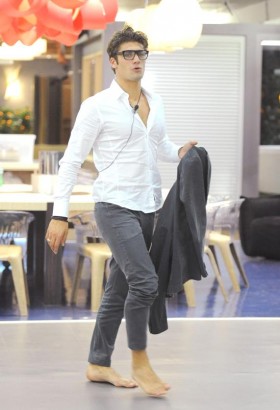 GRANDE FRATELLO 12, MARIO ERMITO A DM: LUCA? AMA LE DONNE! LORY DEL SANTO E’ UN’AMICA