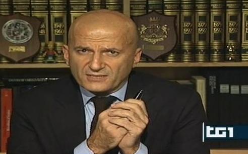 EDITORIALE DI MINZOLINI: LE CONTESTAZIONI A BERLUSCONI SONO STATE RIPROVEVOLI