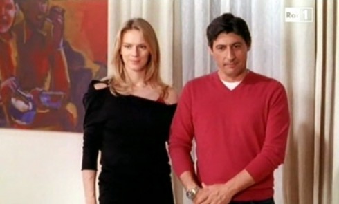 ASCOLTI TV DI DOMENICA 27 NOVEMBRE 2011: TUTTI PAZZI PER AMORE RISALE A 4,4MLN (16% – 20.68%). BENE REPORT (14.57%) DISTRETTO SOTTO IL 12%. AVANTI UN ALTRO AL 22.1%, CABELLO SPROFONDA AL 7%. IL TG5 (20.4%) STACCA IL TG1 (16.1%)