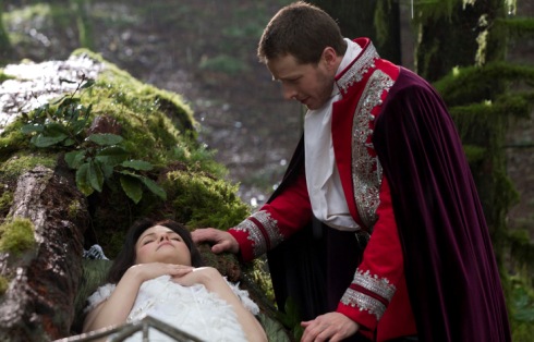 FOX, LA PROGRAMMAZIONE DELLE FESTE: A NATALE DEBUTTA ‘C’ERA UNA VOLTA’. SU FOX RETRO PUNTATA D’ANIMAZIONE INEDITA DE LA TATA