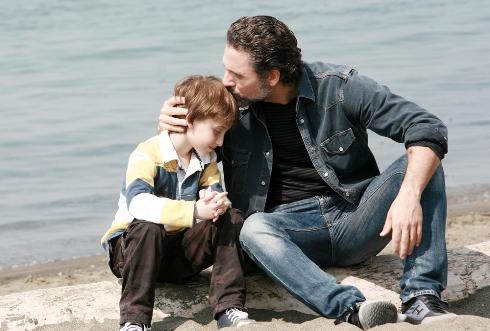 ASCOLTI TV DI MERCOLEDI 30 NOVEMBRE 2011: FIORELLINO FA IL BOTTO (8.1MLN, 29.28%), CANALE5 SPROFONDA (10.9%), SUPERATA DAI RAI3. BONOLIS SUPERA CONTI, TG5 SOPRA IL TG1