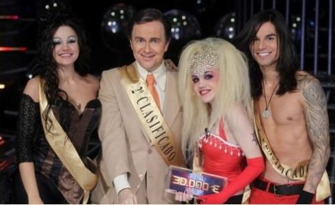 TU CARA ME SUENA: IL FORMAT RIVELAZIONE DELLA TV SPAGNOLA E’ UN ‘IMITANDO CON LE STELLE’ (VIDEO). SBANCHEREBBE ANCHE IN ITALIA?