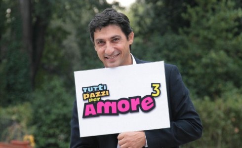 IL TELECOMANDO, LA GUIDA TV DI DM: 18 DICEMBRE 2011. REPORT O TUTTI PAZZI PER AMORE?