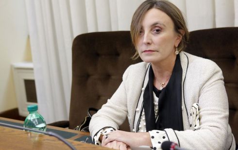 TG1, LORENZA LEI DETTA LA LINEA. INTANTO SPUNTA IL PIANO B: MINZOLINI AL TG2