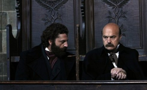 IL TELECOMANDO, LA GUIDA TV DI DM: 30 DICEMBRE 2011. UN AMICO E’ COSI’ O KALISPERA CON COSTANZO E DE FILIPPI?