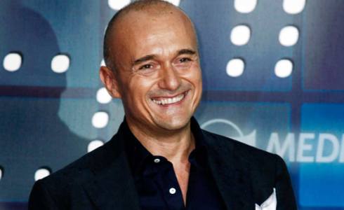 MEDIASET, I PROGRAMMI DELLE FESTE. SIGNORINI MATTATORE PER CANALE 5, SU ITALIA1 IL CONCERTO DI NATALE DI BUBLE’