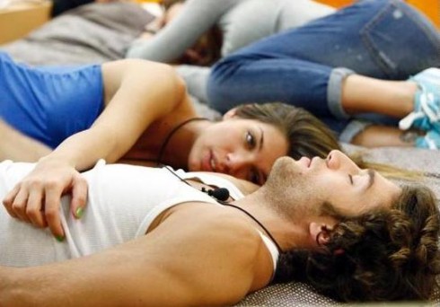 GRANDE FRATELLO 12, TREDICESIMA PUNTATA: FIDANZAMENTI A RISCHIO PER AMEDEO E RUDOLF? SI INAUGURA LA SUITE