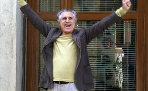 ASCOLTI TV DI DOMENICA 8 GENNAIO 2012: IL RESTAURATORE (22.2%) DOPPIA DISTRETTO (10.7%). IN 6 MLN PER MONTI DA FAZIO