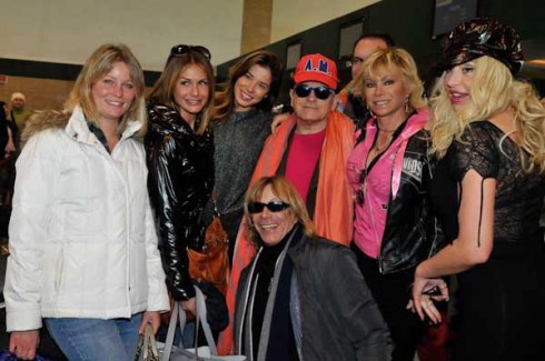 FERMI TUTTI! L’ISOLA DEI FAMOSI 9 SI SPOSTA AL MERCOLEDI