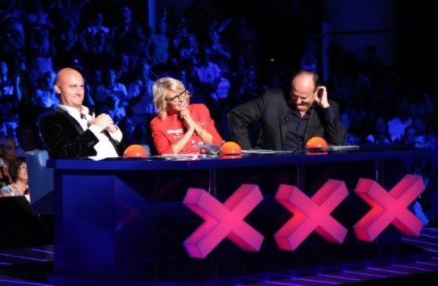 IL TELECOMANDO, LA GUIDA TV DI DM: 7 GENNAIO 2011. IL TREDICESIMO APOSTOLO IN REPLICA SU MEDIASET EXTRA