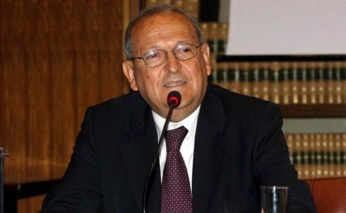 ALBERTO MACCARI (TG1) AL FINTO BOSSI: PUO’ CONTARE SU UN AMICO, SPERIAMO NEL CDA (AUDIO)