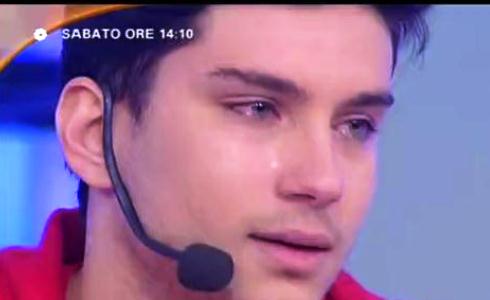 AMICI 11: DECIMA PUNTATA DEL 28 GENNAIO 2012 LIVE SU DM. MOMENTO DELLA VERITA’ PER GERARDO, IN SFIDA