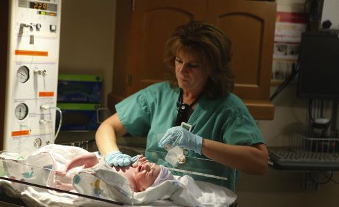 24 ORE IN SALA PARTO: REAL TIME TORNA A PARLARE DELLA MATERNITA’