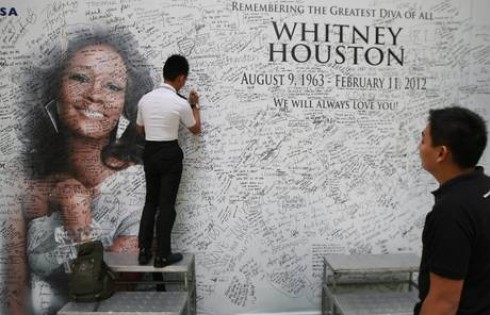 WHITNEY HOUSTON, OGGI I FUNERALI IN DIRETTA SU SKY TG24