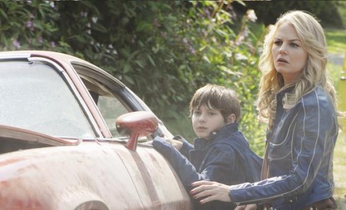 ASCOLTI SATELLITE DI MARTEDI 31 GENNAIO 2012: BENE C’ERA UNA VOLTA (390.000 SPETTATORI), BODY OF PROOF (380.000) E CASTLE (322.000)