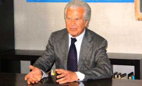 FESTIVAL DI SANREMO 2012: GAETANO CASTELLI ANNUNCIA IL ‘RITIRO’