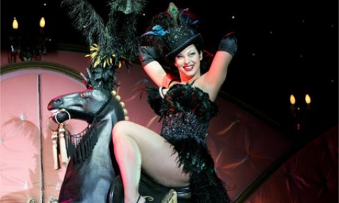 BALLANDO CON LE STELLE 8: MILLY PUNTA SULL’HOT CON IMMODESTY BLAIZE PER RISALIRE?