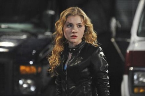 LE NOVE VITE DI CHLOE KING INAUGURA IL NUOVO CORSO DI DEEJAY TV