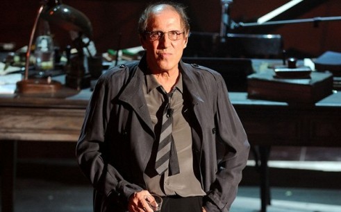 FESTIVAL DI SANREMO 2012: ADRIANO CELENTANO FISCHIATO ALL’ARISTON. IL MOLLEGGIATO DIVIDE IL PUBBLICO