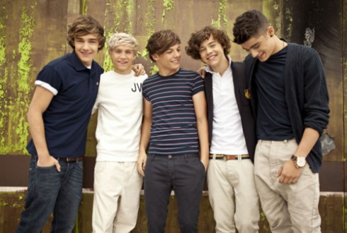 FESTIVAL DI SANREMO 2012: GLI ONE DIRECTION OSPITI QUESTA SERA CON SIANI E FERILLI