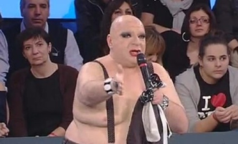 PLATINETTE AL FESTIVAL DI SANREMO? E POI CI SI LAMENTA DELLA MANCANZA DI OSPITI DI PESO!