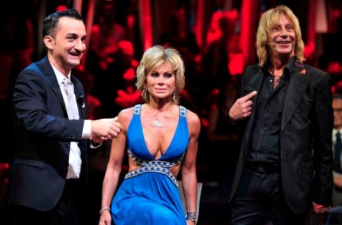 CARMEN RUSSO A DM: “NON MI ASPETTAVO L’ELIMINAZIONE, FORSE IL PUBBLICO E’ UN PO’ CAMBIATO. ENZO PAOLO HA FATTO BENE A LASCIARE L’ISOLA”