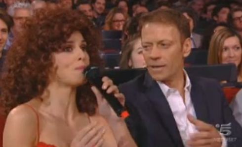 ASCOLTI TV DI VENERDI 16 MARZO 2012: MENO DI DUE PUNTI TRA ZELIG (19.25%) E NON SPARATE SUL PIANISTA (17.6%). ANCORA FLOP PER ROBINSON (3.62%)