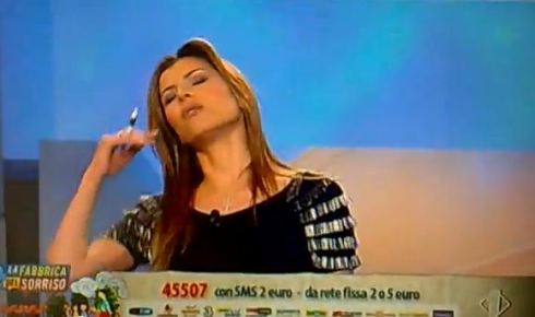 GUIDA AL CAMPIONATO: SUSANNA PETRONE SVIENE IN DIRETTA (VIDEO)
